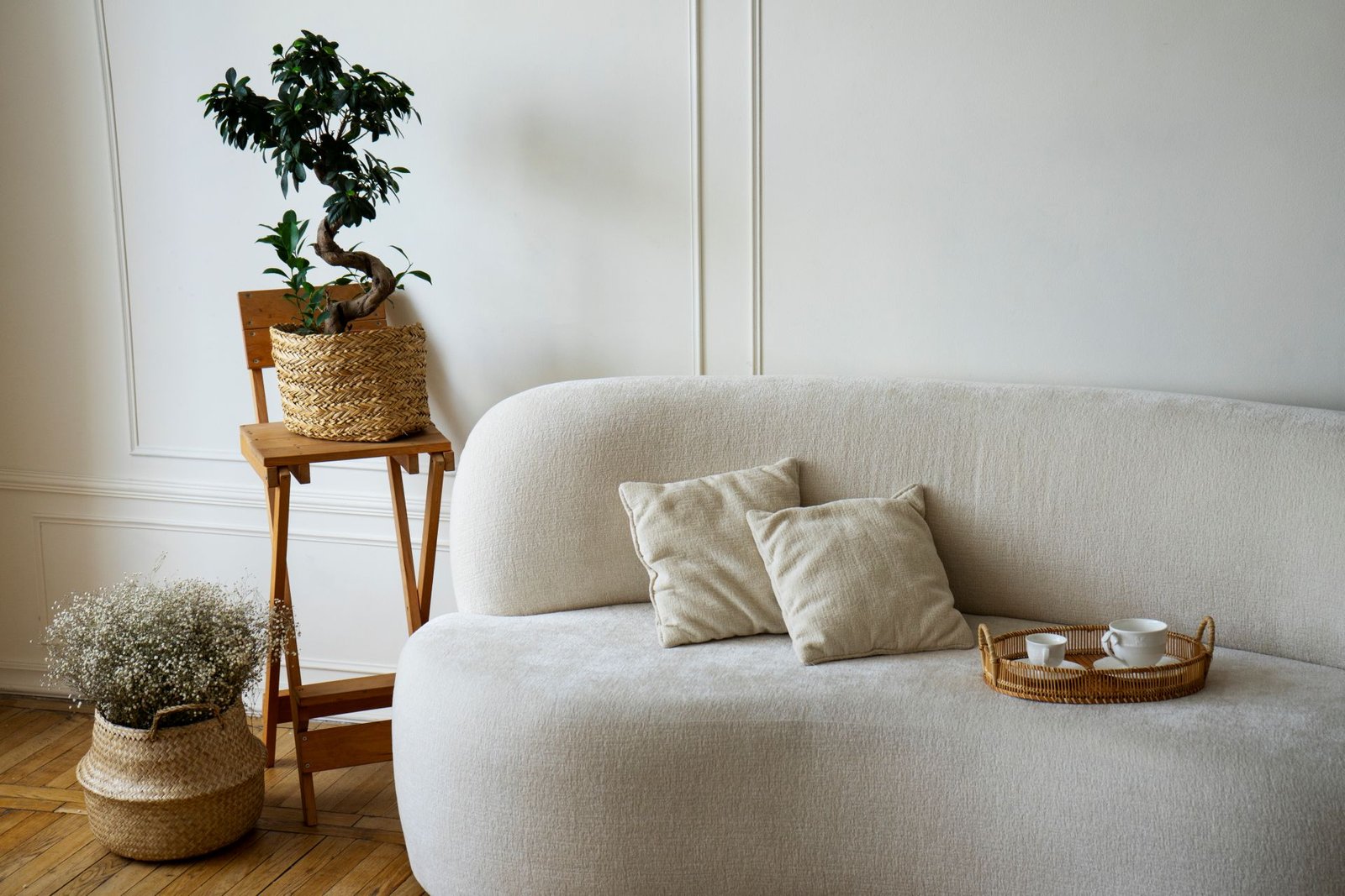Minimalist with a Cozy Twist