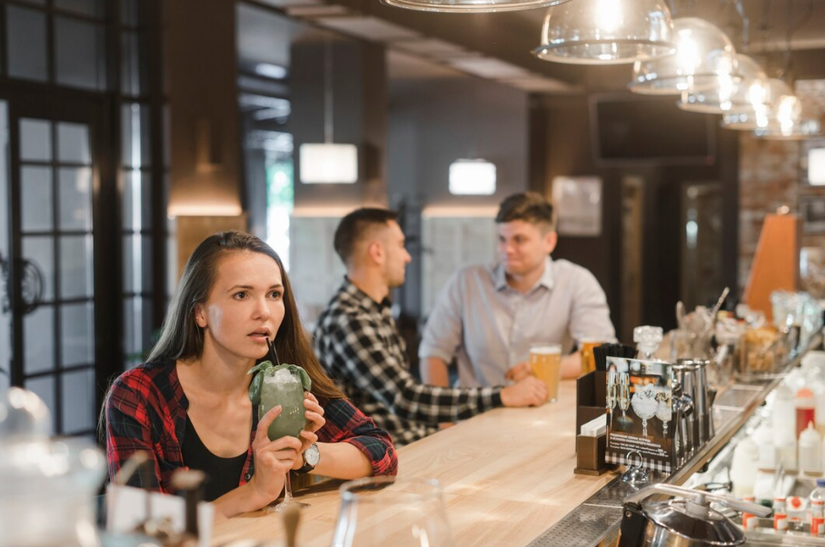 Space-Saving Cafe Design Tips That Transform Functionality